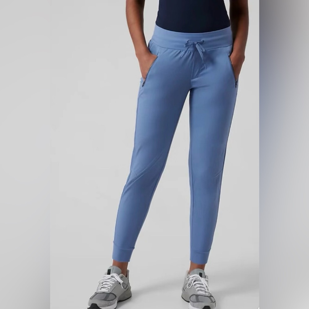athleta trekkie north jogger 27” - Picture 13 of 15